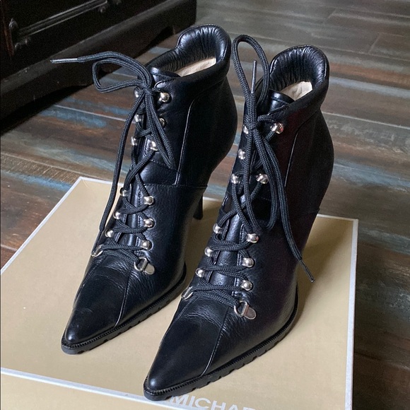 Michael Kors Shiver Black Deerskin Leather Ankle Boots Size...
